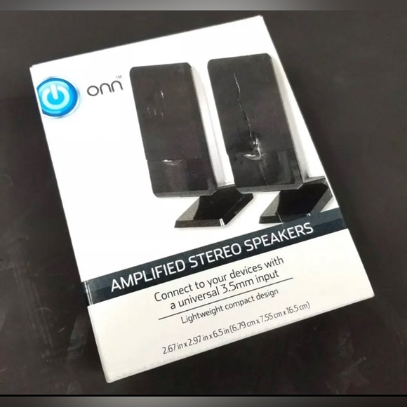 Amplified stereo speakers 🔊 - Picture 4 of 6